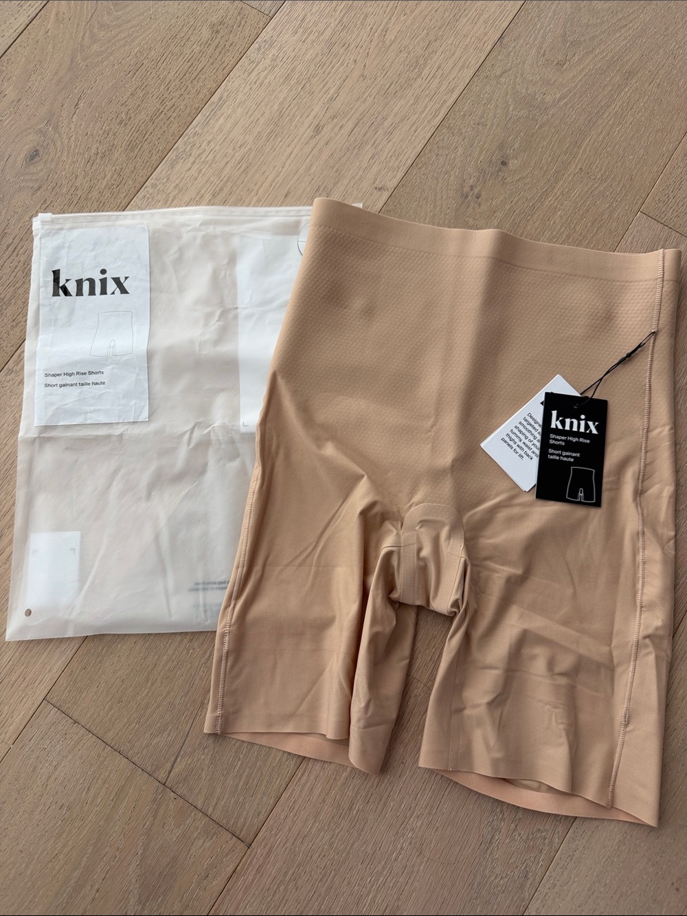 NWT knix Shaper High Rise Shorts, Small